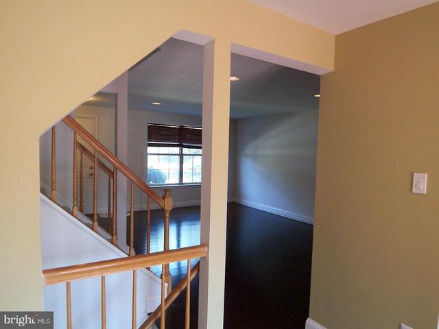 9033 LEE HIGHWAY, Fairfax, VA 22031