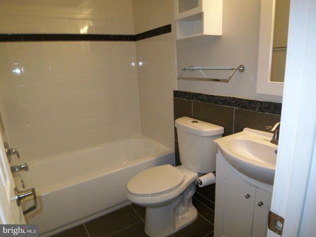 9033 LEE HIGHWAY, Fairfax, VA 22031