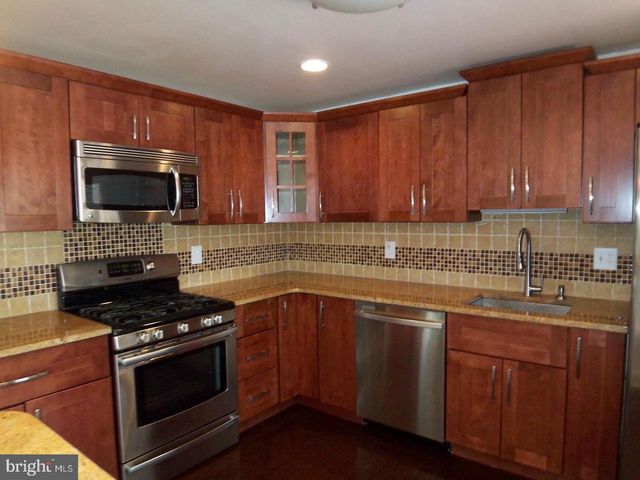 9033 LEE HIGHWAY, Fairfax, VA 22031