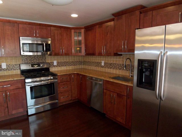 9033 LEE HIGHWAY, Fairfax, VA 22031