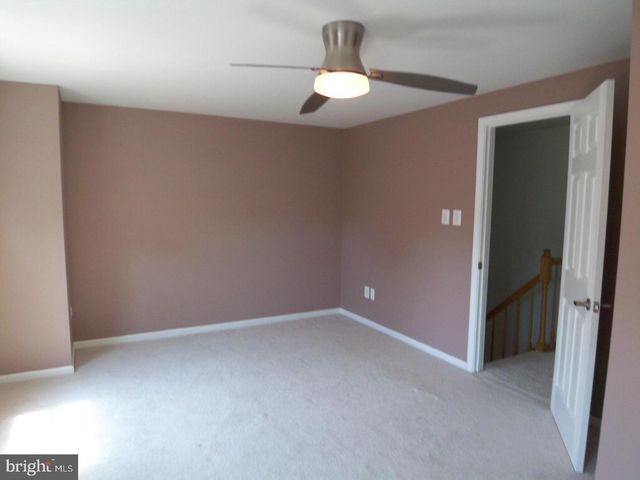 9033 LEE HIGHWAY, Fairfax, VA 22031