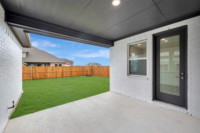 1004 Ashcroft Lane, Justin, TX 76247