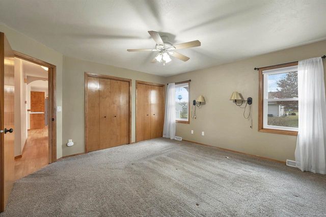 1225 DREWS DRIVE, De Pere, WI 54115