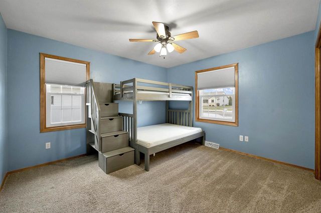 1225 DREWS DRIVE, De Pere, WI 54115