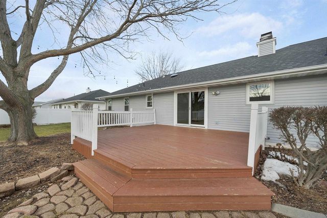 1225 DREWS DRIVE, De Pere, WI 54115