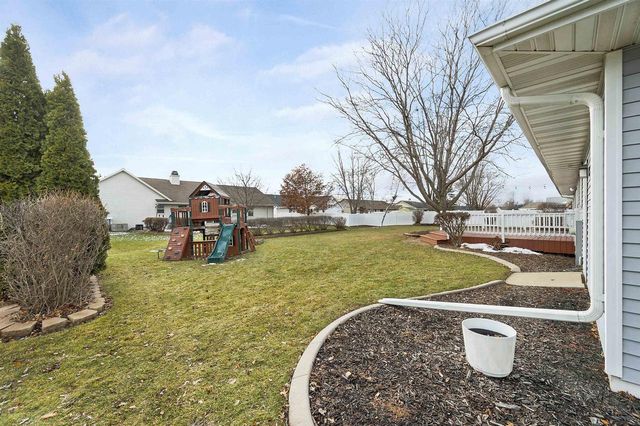 1225 DREWS DRIVE, De Pere, WI 54115