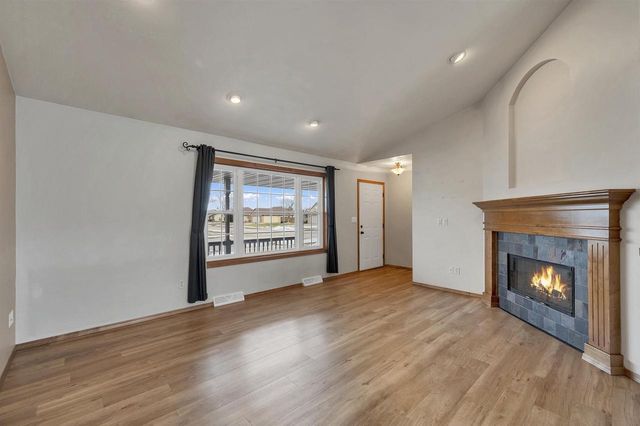 1225 DREWS DRIVE, De Pere, WI 54115