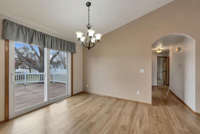 1225 DREWS DRIVE, De Pere, WI 54115