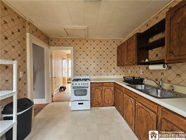 317 North 6th Street, Olean, NY 14760