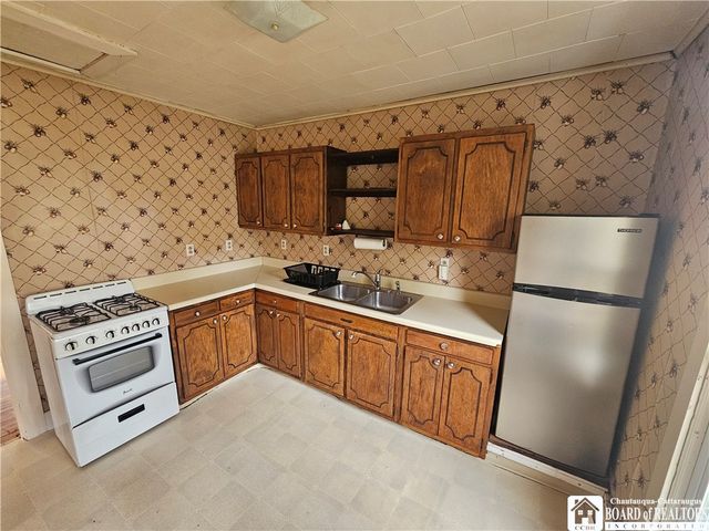 317 North 6th Street, Olean, NY 14760