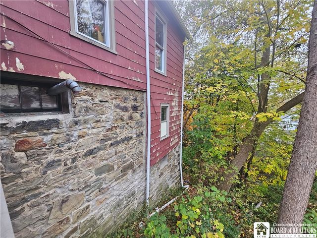 317 North 6th Street, Olean, NY 14760
