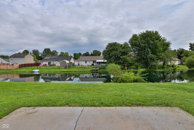 12875 John Charles N, Camby, IN 46113