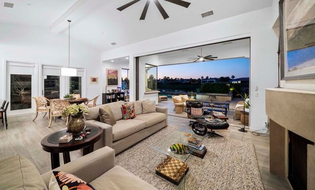 76372 Via Saturnia, Indian Wells, CA 92210