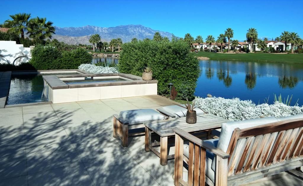Image 1 of property listing at 76372 Via Saturnia, Indian Wells, CA 92210