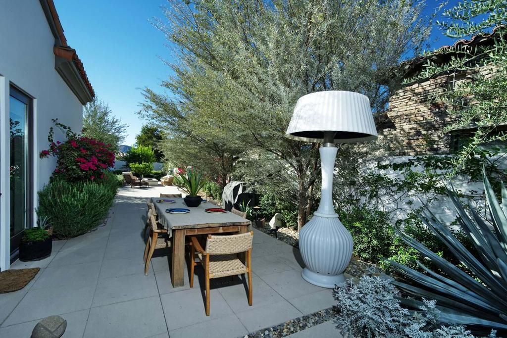 Image 13 of property listing at 76372 Via Saturnia, Indian Wells, CA 92210