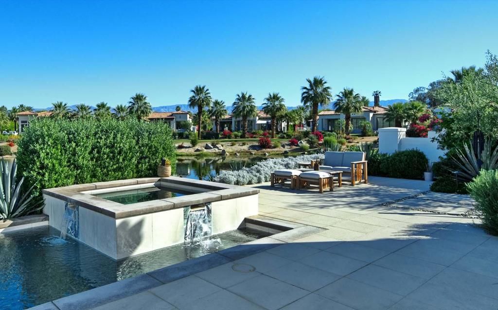 Image 2 of property listing at 76372 Via Saturnia, Indian Wells, CA 92210