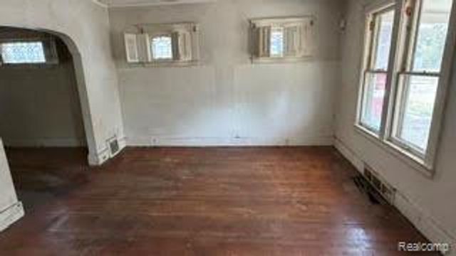 3214 Vicksburg Street, Detroit, MI 48206