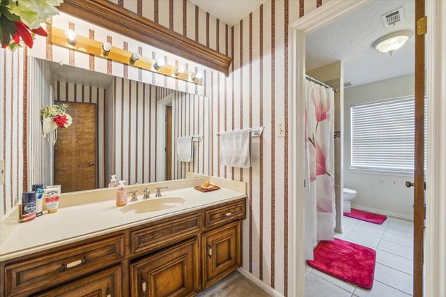 12826 Old Pine Lane, Houston, TX 77015