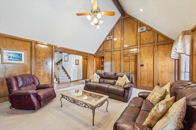 12826 Old Pine Lane, Houston, TX 77015