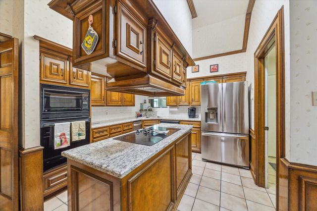 12826 Old Pine Lane, Houston, TX 77015