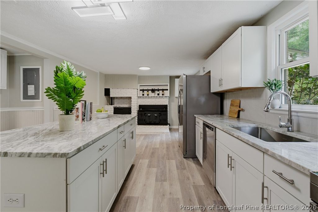 956 Middle Road, Fayetteville, NC 28312 — photo 3