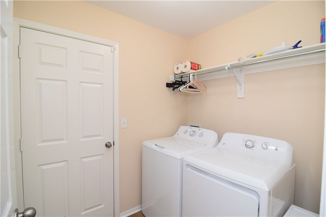 2403 Hickory Wood Avenue, Lowell, AR 72745