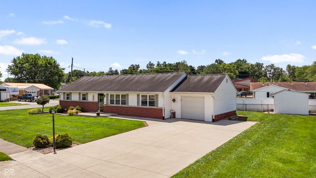 10 Terrace Trail, Mooresville, IN 46158