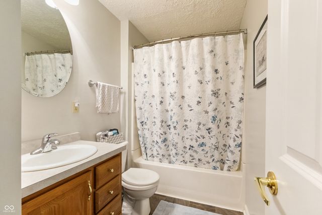 10 Terrace Trail, Mooresville, IN 46158