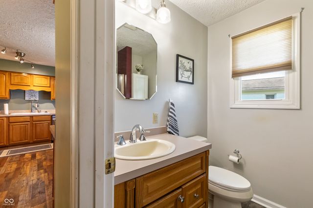 10 Terrace Trail, Mooresville, IN 46158