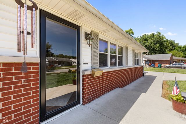 10 Terrace Trail, Mooresville, IN 46158