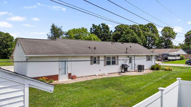 10 Terrace Trail, Mooresville, IN 46158
