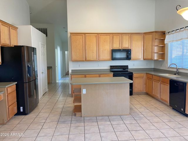 29445 N 46th Place, Cave Creek, AZ 85331