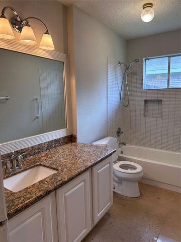 19530 Gladewater Drive, Tomball, TX 77375