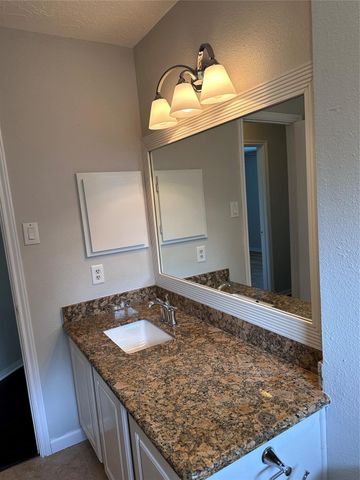 19530 Gladewater Drive, Tomball, TX 77375