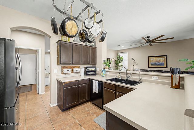 9185 W IRMA Lane, Peoria, AZ 85382