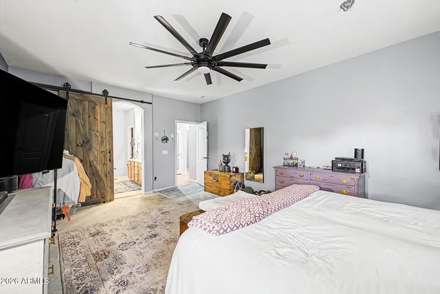 9185 W IRMA Lane, Peoria, AZ 85382
