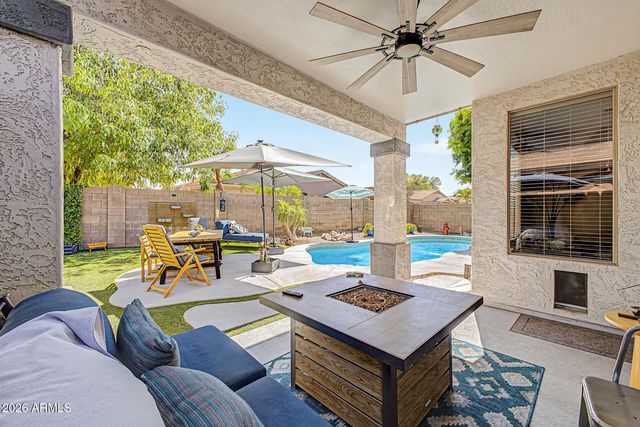 9185 W IRMA Lane, Peoria, AZ 85382