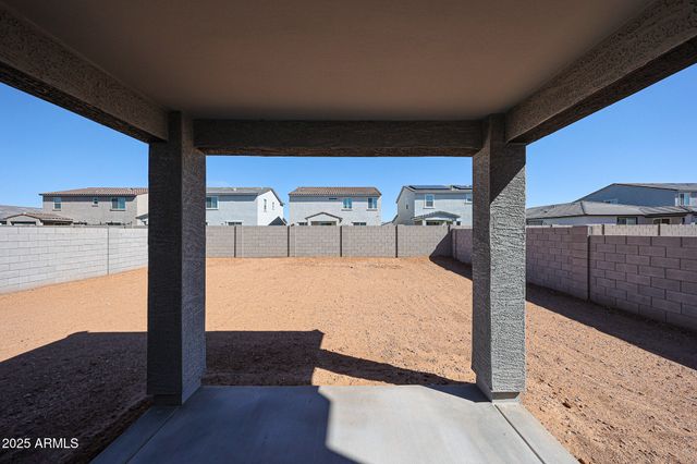 18098 W CREEDANCE Boulevard, Surprise, AZ 85387