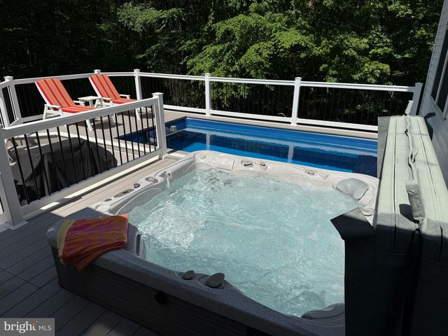 25 DOUGHERTY DR, Lincoln University, PA 19352