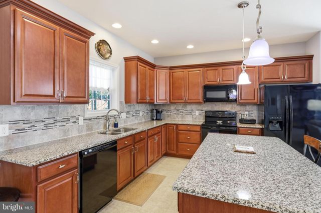 37 LITTLE BIRCH DR, Milford, DE 19963