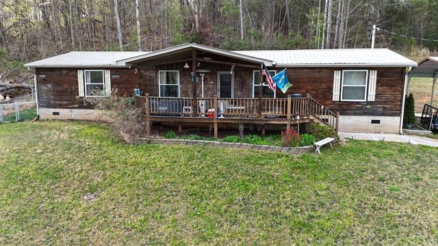 67 Eagle Lane, Hayesville, NC 28904