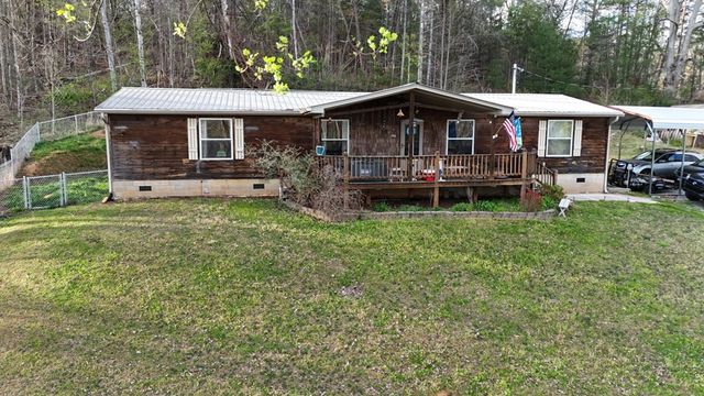 67 Eagle Lane, Hayesville, NC 28904