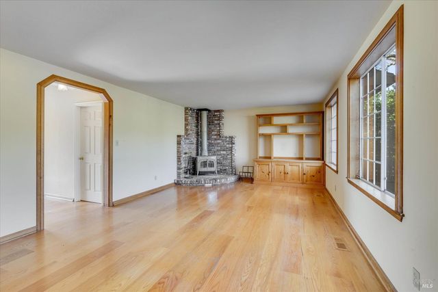 20 Rosedale Rd, Calistoga, CA 94515