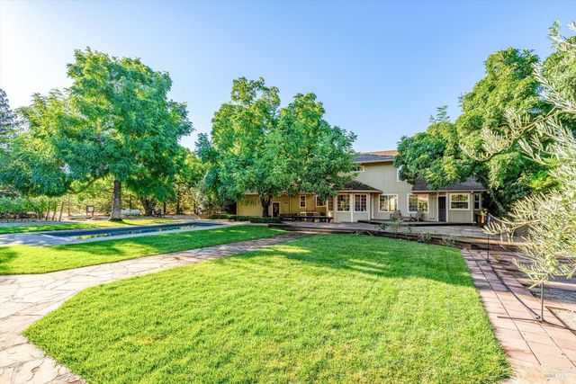 20 Rosedale Rd, Calistoga, CA 94515