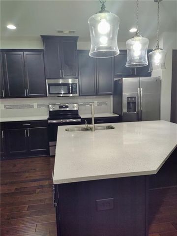 7736 Rutgers Circle S, Fairburn, GA 30213