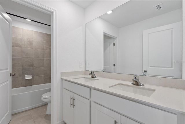 13989 LILAC SKY TERRACE, Bradenton, FL 34211