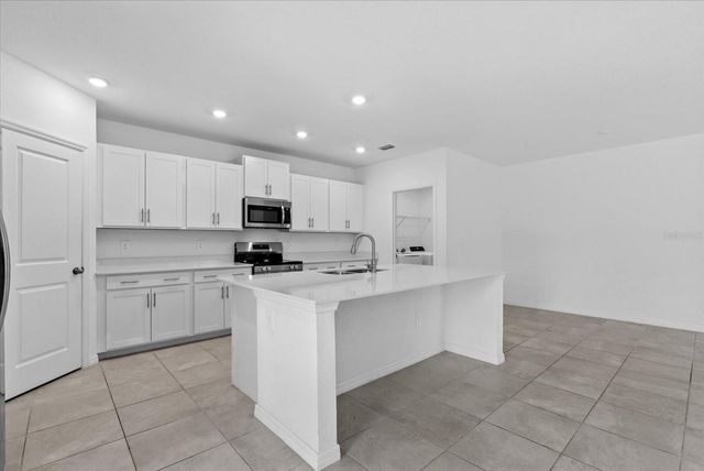 13989 LILAC SKY TERRACE, Bradenton, FL 34211