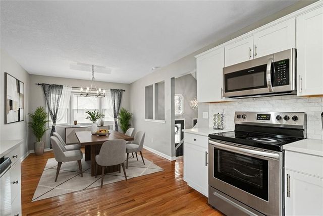 912 NE 108th Terrace, Kansas City, MO 64155