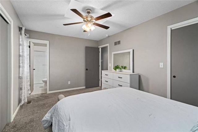 912 NE 108th Terrace, Kansas City, MO 64155