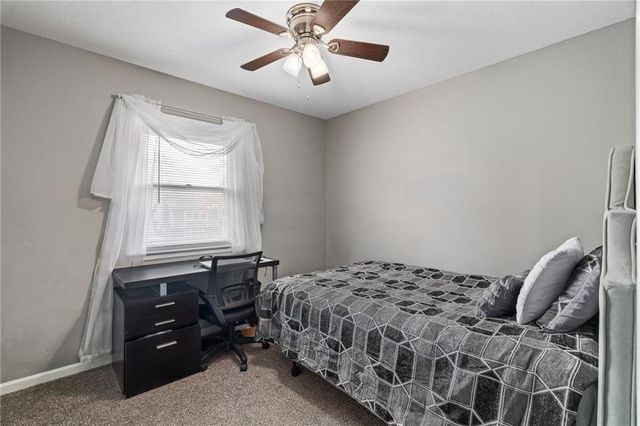 912 NE 108th Terrace, Kansas City, MO 64155